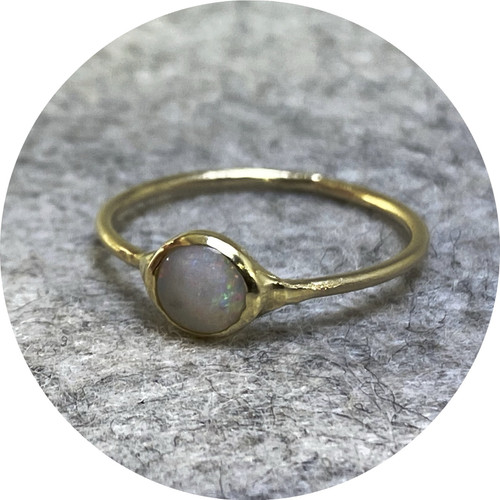 Ada Hodgson - Grandfather's opal ring, 9ct yellow gold, solid Australian opal, size O. Ada Hodgson - Grandfather's opal ring, 9ct yellow gold, solid Australian opal, size O.