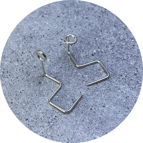 Imogen Evans - Minimal Asymmetric Snake 2 Earrings