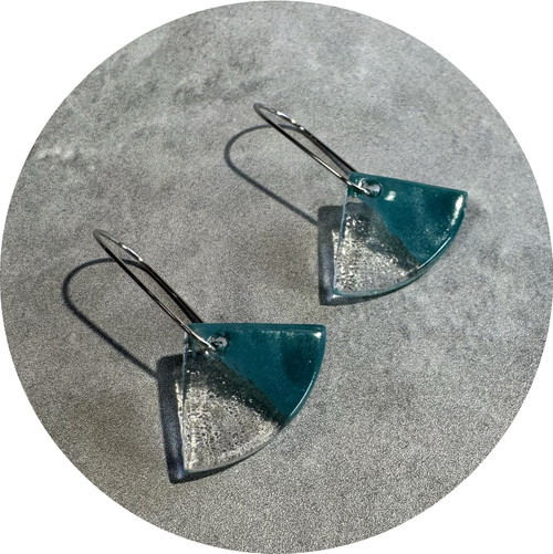 Lisa Cahill - Ginkgo Earrings. Clear And Blue