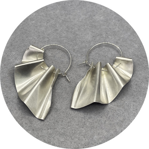 Nicola Knackstredt - 'Matte Fine Silver Hoops #1', Fine Silver