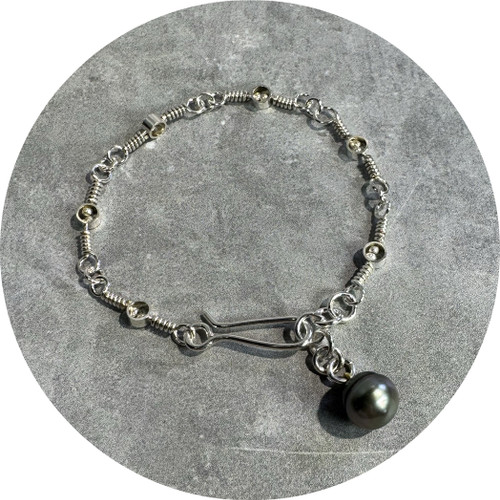 Laura Eyles - 'Swivel Chain Bracelet', Sterling Silver, 18ct Yellow Gold, Tahitian Pearl