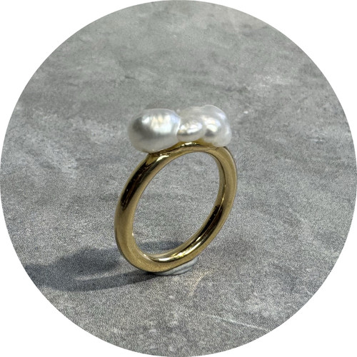 Laura Eyles - South Sea Keishi Pearl Ring (Small), 18ct Yellow Gold, Keishi Pearl, Size L