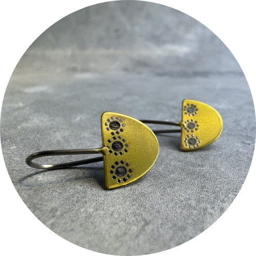 Sarah Murphy - Tiny Dancers Earrings in 'Golden Summer', Titanium