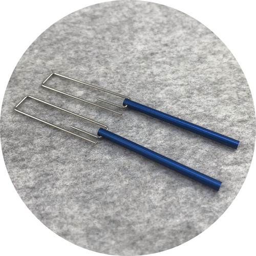 Phoebe Porter - Hidden Line Earrings in Dark Blue, Stainless Steel, Anodised Aluminium