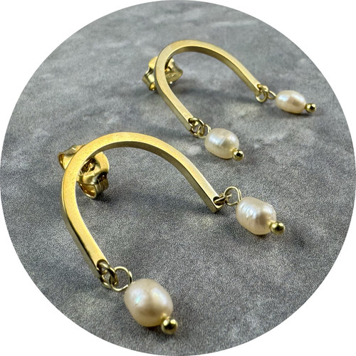 Danielle Barrie - Swell Earrings (Large), Gold Plated Sterling Silver, Freshwater Pearls