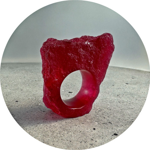 Simon Williams - 'Sunstone' Ring Ruby, Resin, Size V