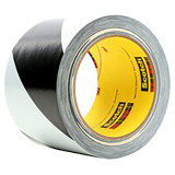 3M 7000123282 | 32.91mm OAL x 7.60cm OAW x 0.14mm Thickness Black Vinyl Tape