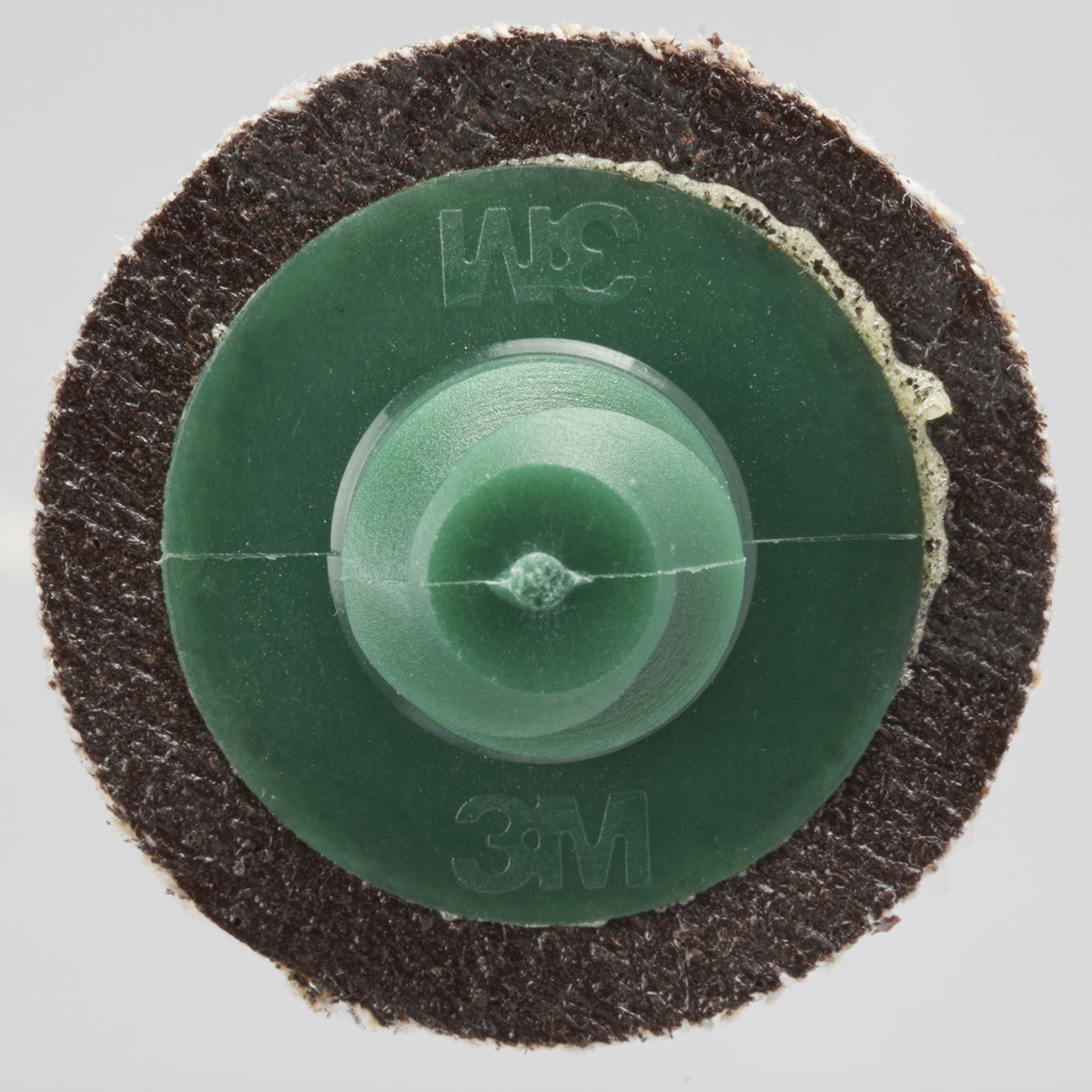 3M 7000045627 | Roloc 2" Diameter 777F YF Weight 50 Grit Ceramic Sanding Disc