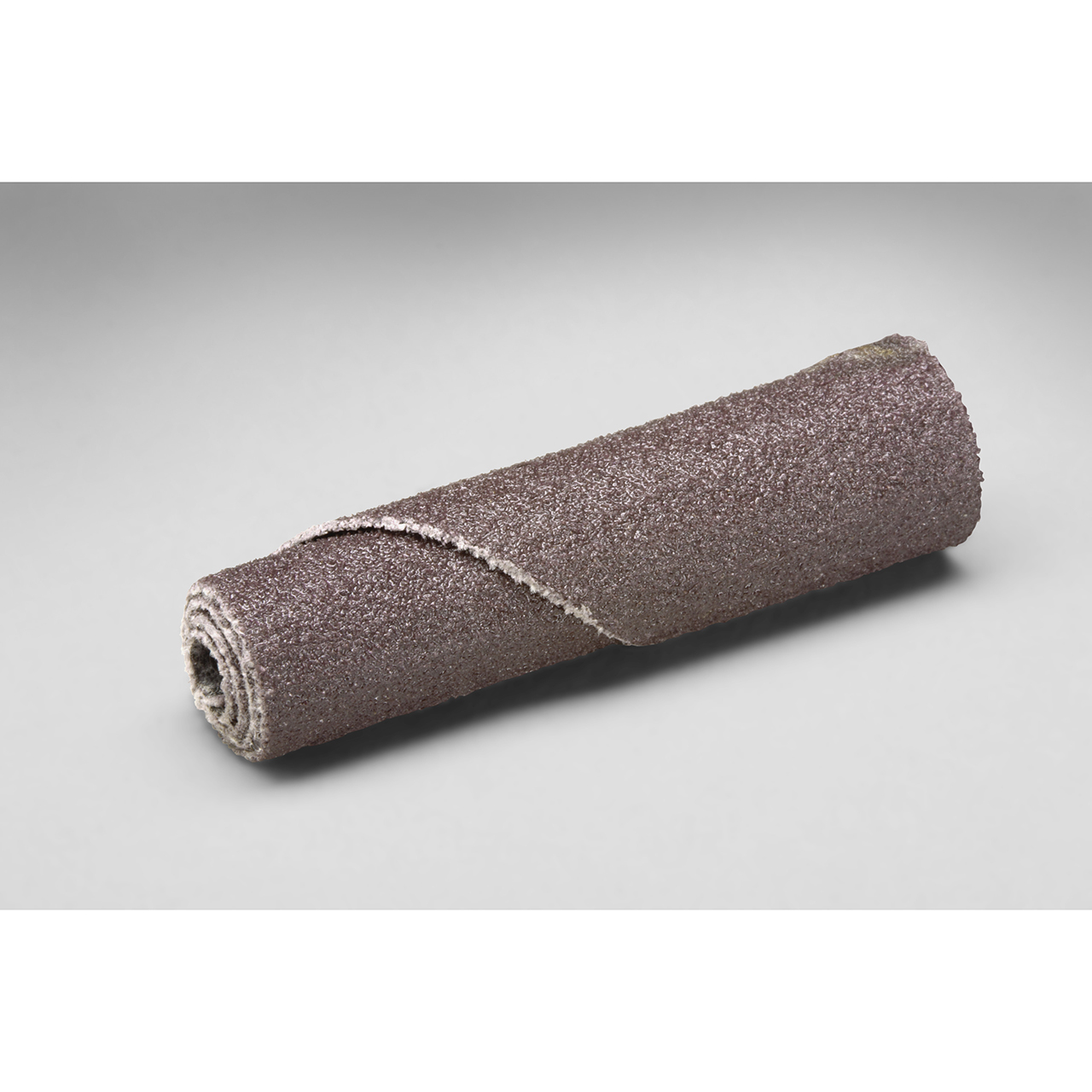 3M 7100101297 | 0.250" Diameter x 0.750" OAL x Non Pertinent Grit Aluminum Oxide Straight Cartridge Roll