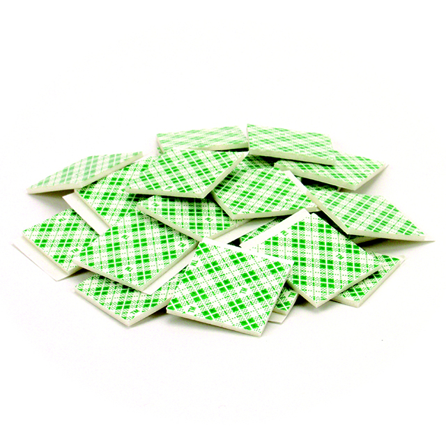 3M 7000144895 | 0.750" Overall Length x 0.750" Width x 0.08mm Thickness Urethane 4026 General Purpose Foam Tape - Off-white