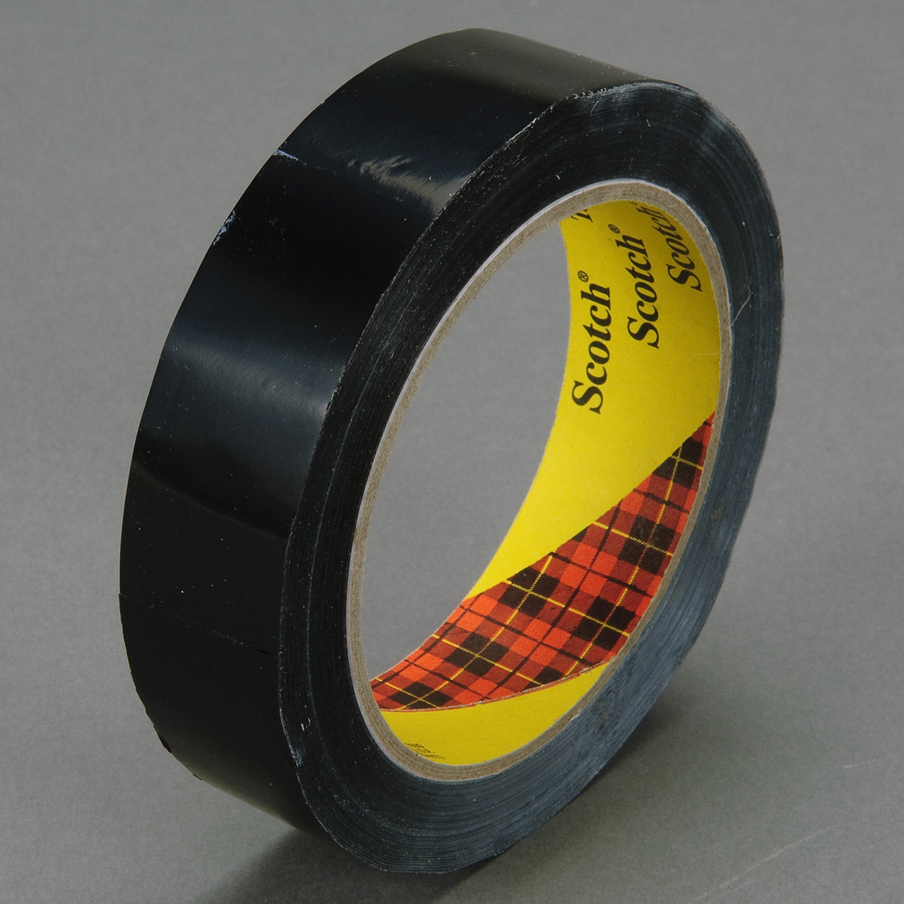 3M 7000096091 | 3.000" Size x 72.180yd OAL x 0.980" Width x 1.500mil Baking Thickness UPVC Film 690 Specialty Application Tape - Black