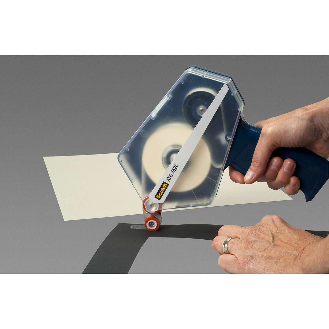 3M 7000056505 | Scotch 2.000" Width Handheld Applicators