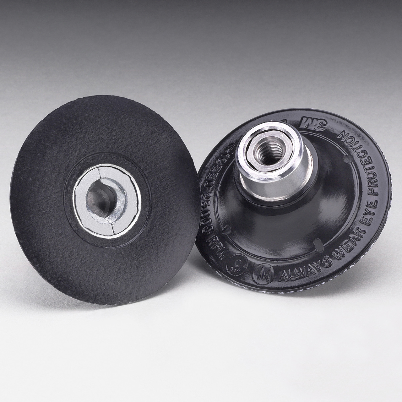 3M 7000045282 | 45095 Roloc 2" Diameter x 1/4-20 INT Thread 7.6 in OAL x 5-3/16" Width TR Disc Pad