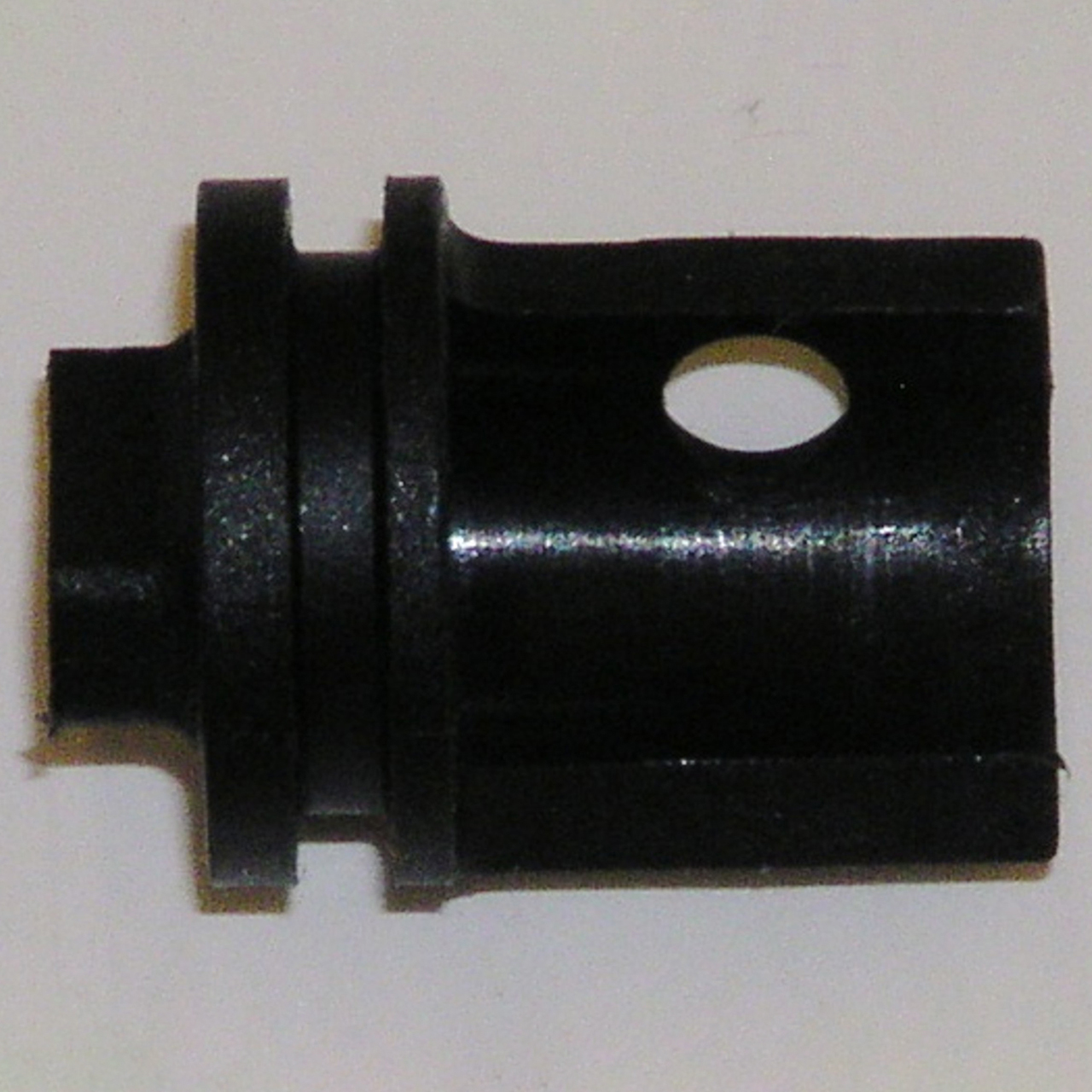 3M 7100127541 | A0380 31/64" Length x 1/2" Width Speed Control Valve Flush Mount