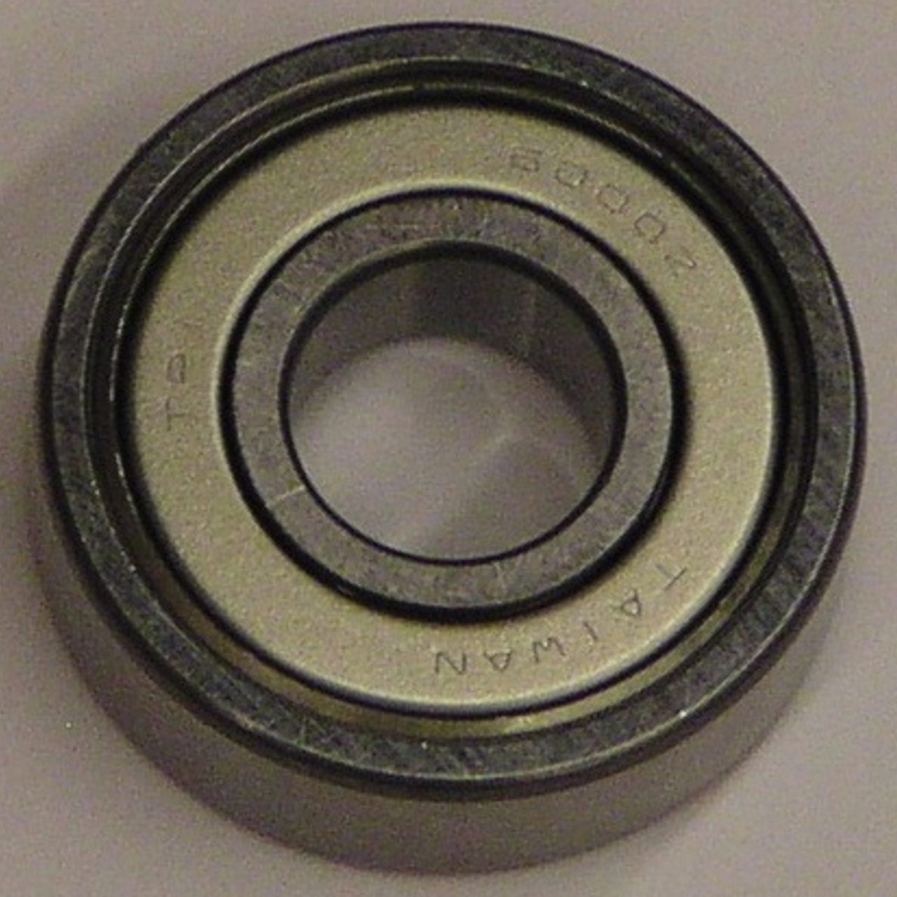 3M 7000118709 | 28107 59.06 in Length x 3-15/16" Width Ball Bearing