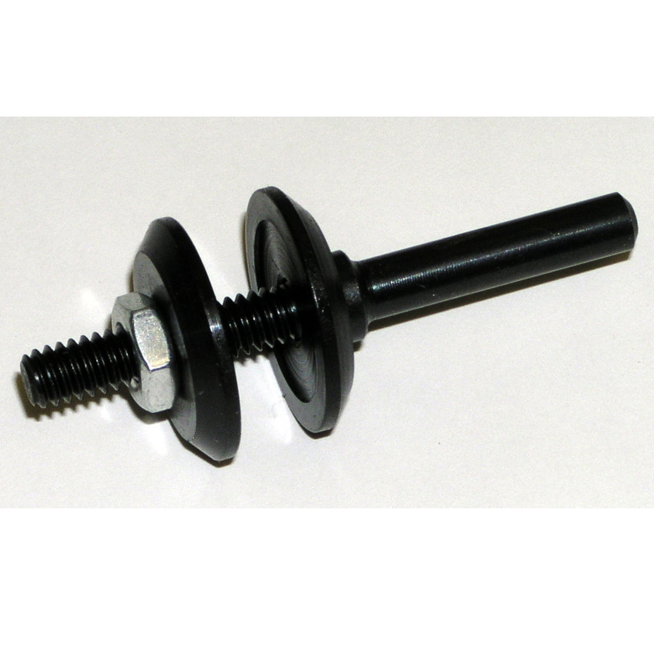 3M 7100057402 | 28838 1/4"M Thread x 1/4" Shank x 1/4" OAL x 4" Width Wheel Mandrel