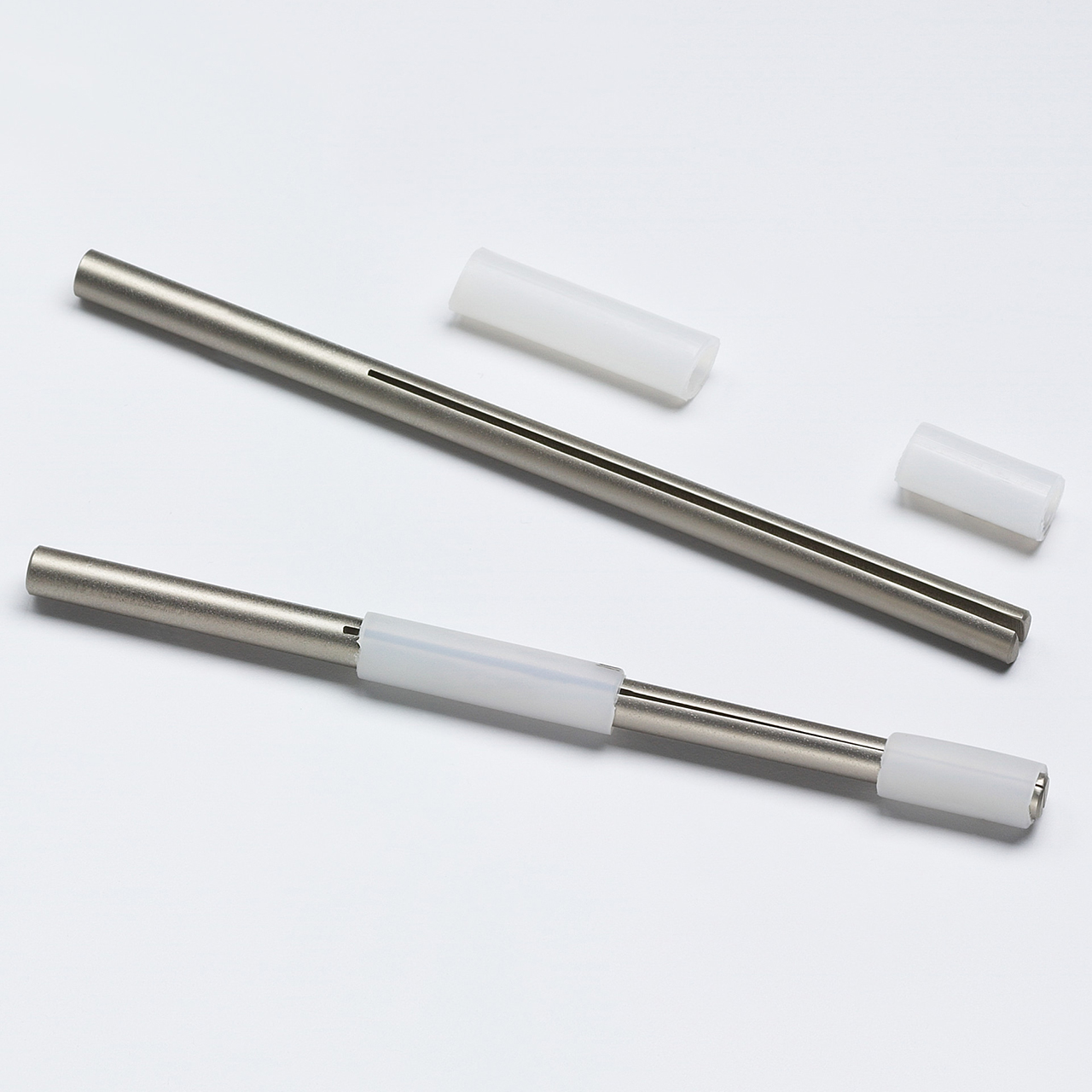 3M 7000046310 | 7210 1/4"M Thread x 4.7 in OAL x 4-11/16" Width Peen Mandrel