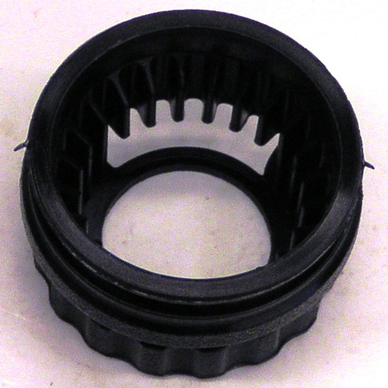 3M 7000119143 | 06628 3/4" Length x 3-1/4" Width Exhaust Deflector