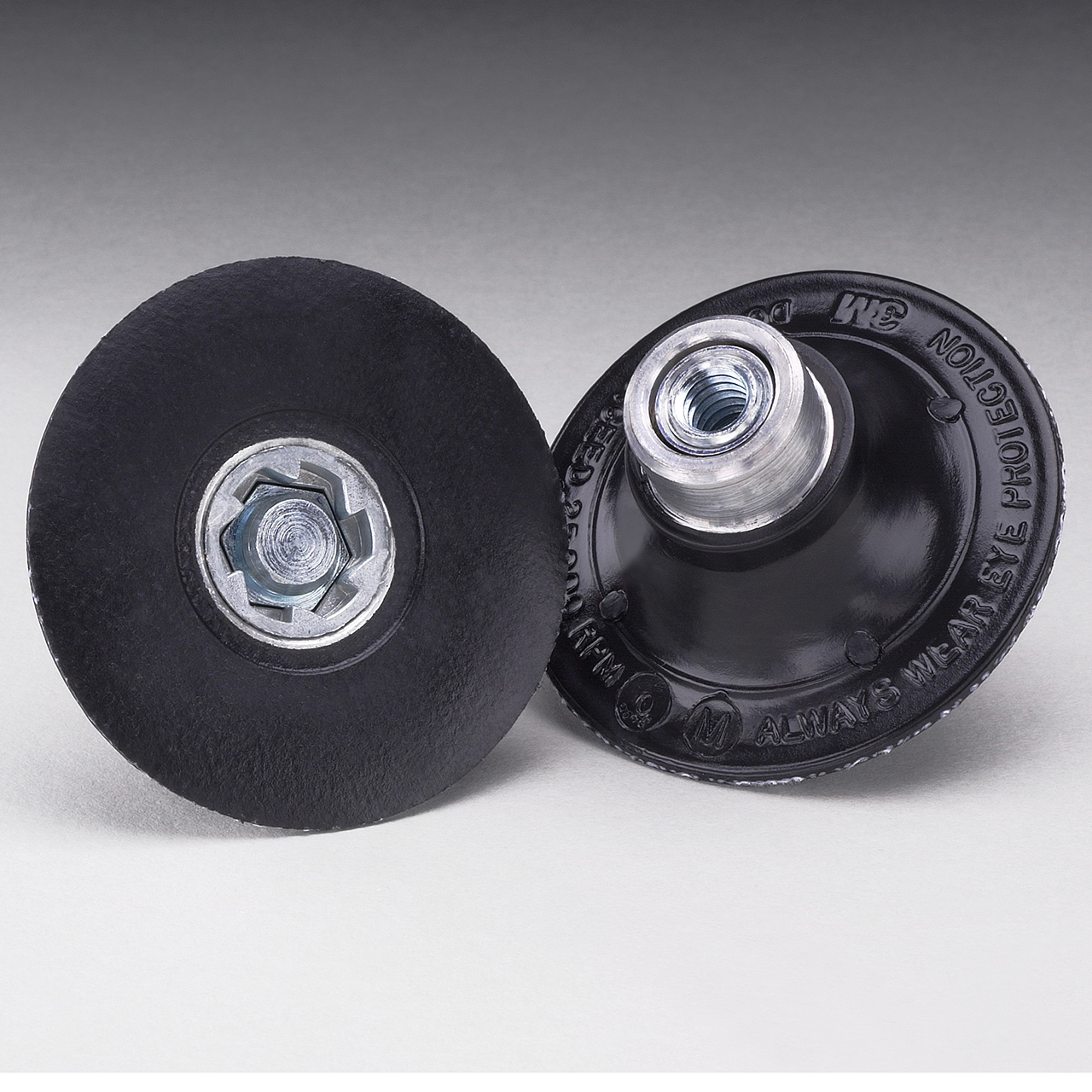 3M 7000119311 | 14197 Roloc 2" Diameter x 1/4"-20 INT Thread 7.6 in OAL x 5"-3/16" Width TP Disc Pad