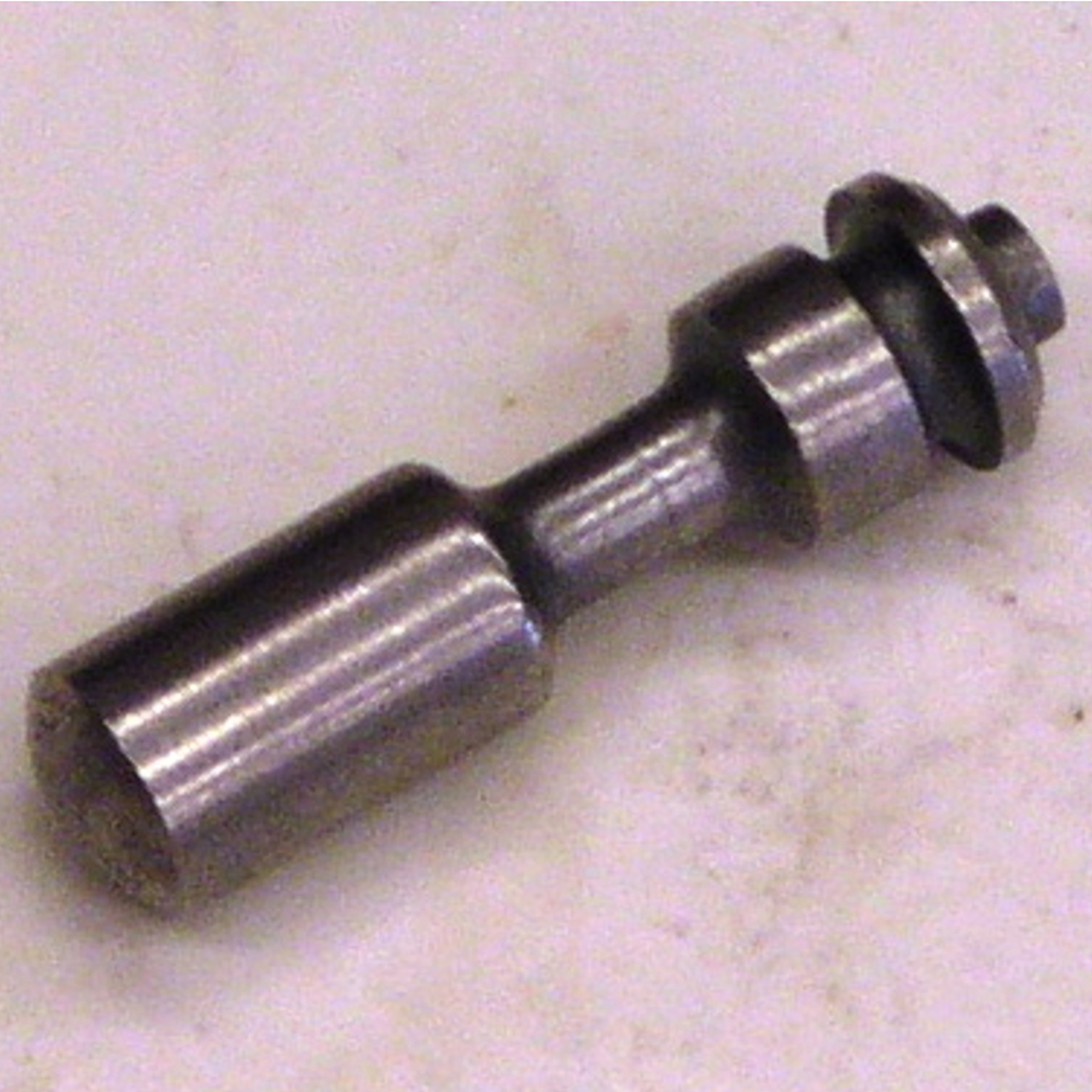 3M 7000119142 | 06626 155.12 in Length x 15-1/2" Width Trigger Valve Stem