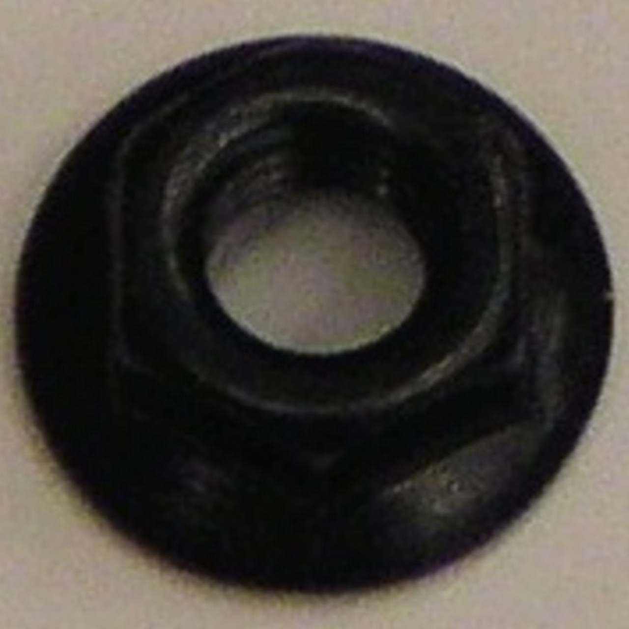 3M 7000118720 | 28120 1/4" Length x 3-1/4" Width Flanged Nut