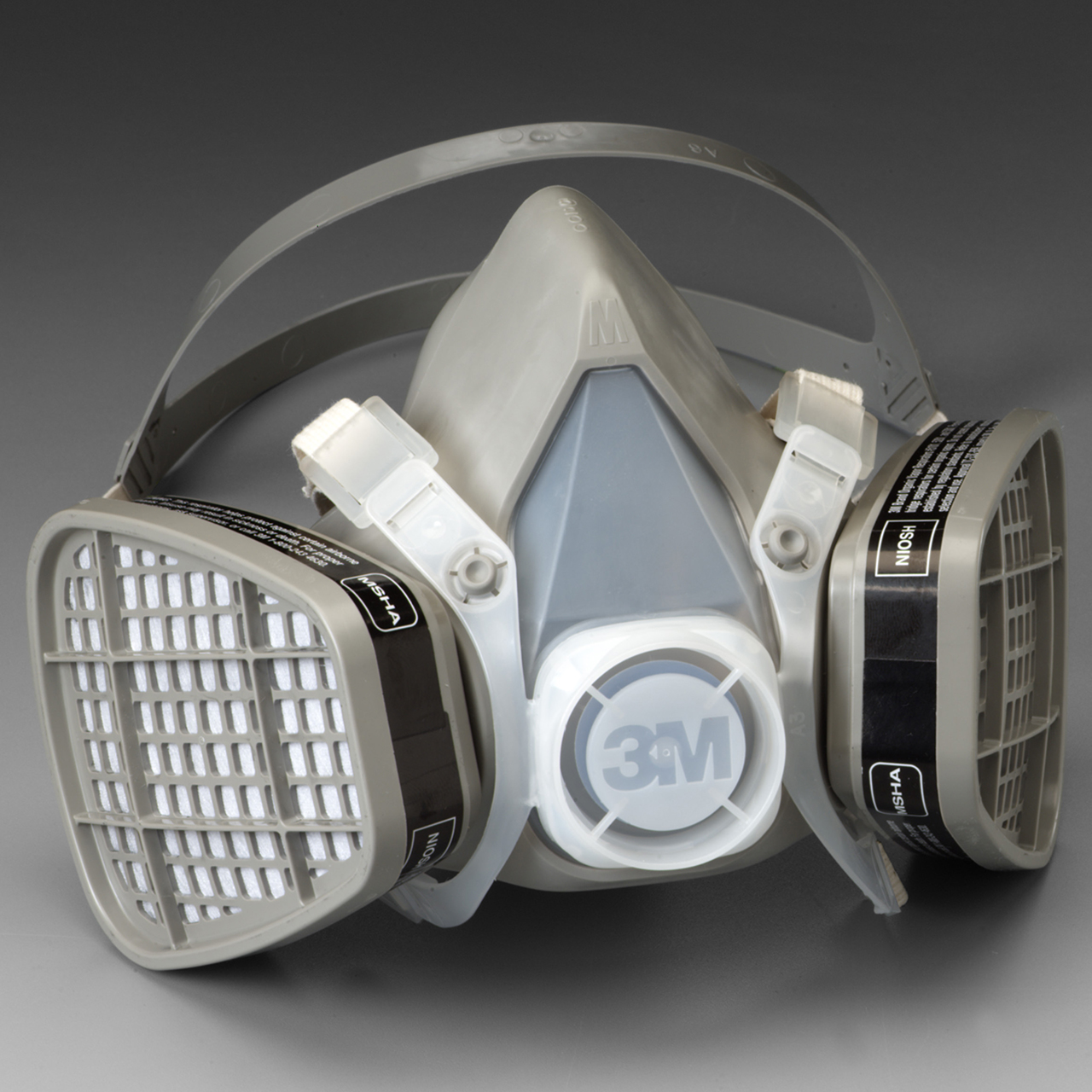 3M 7000126026 | 66070 Medium Half Facepiece Respirator