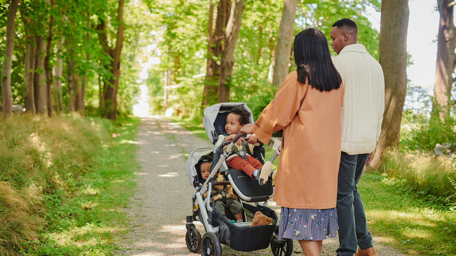 5 Summer Baby Gear Deals: Save Big on Strollers and Car Seats!