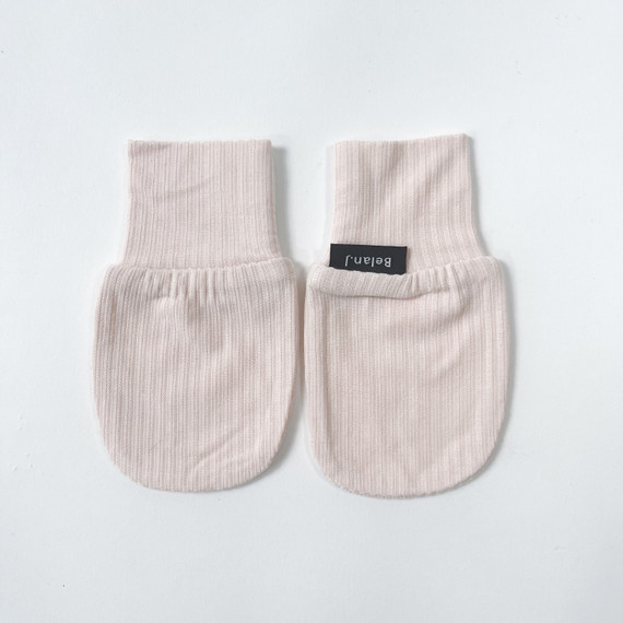 Ribbed Bamboo Non-Scratch Mittens - Dusty Peach