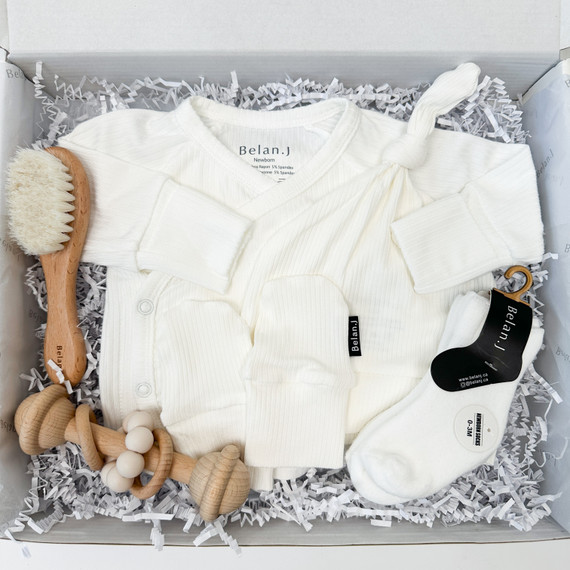 Belan.J Welcome Baby Gift Box - Ribbed Rice