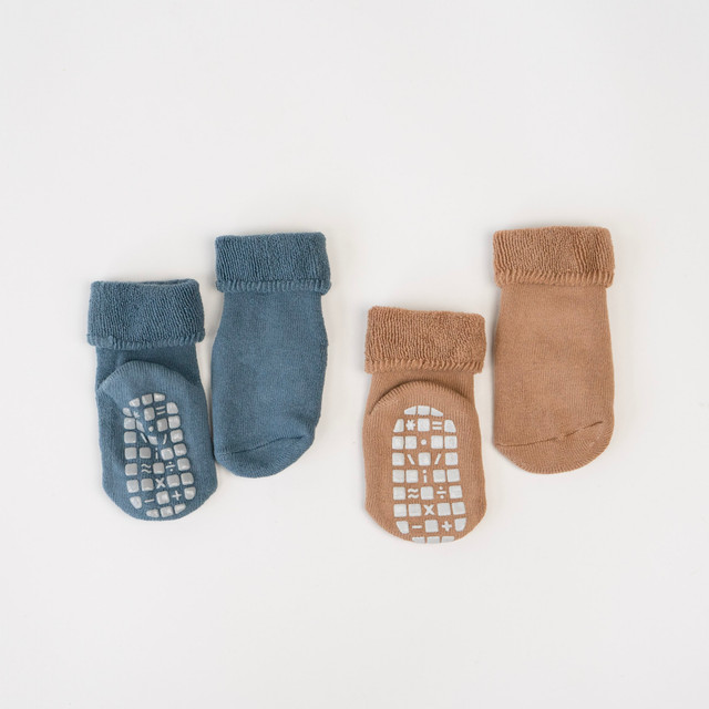 Cozy Non-Slip Socks (2 pack) - Blue / Clay Cozy Non-Slip Socks (2 pack) - Blue / Clay