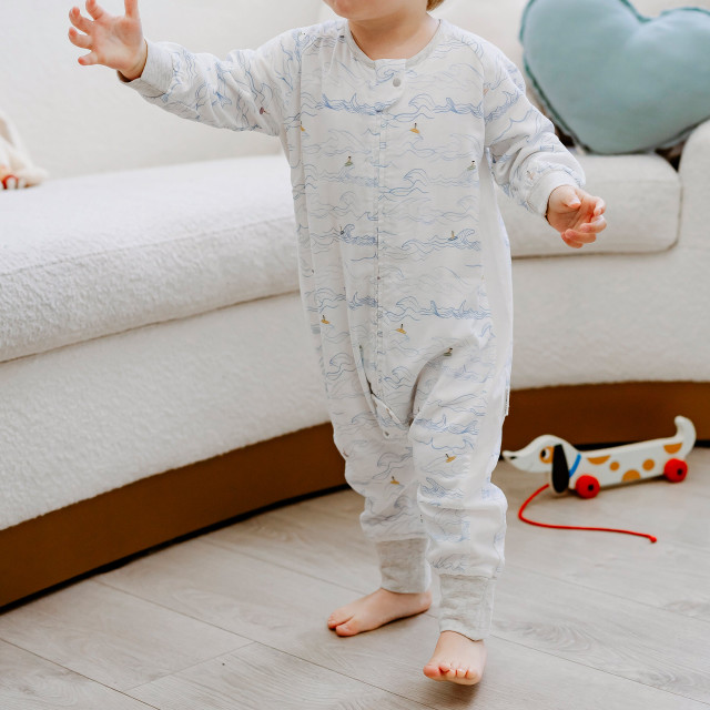 Nest Designs - Bamboo Long Sleeve Footed Sleep Bag - 0.6 TOG - Surf's Up Nest Designs - Bamboo Long Sleeve Footed Sleep Bag - 0.6 TOG - Surf's Up