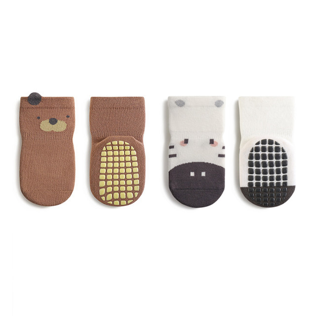 Cozy Non-Slip Socks (2 pack) - Zebra / Bear Cozy Non-Slip Socks (2 pack) - Zebra / Bear