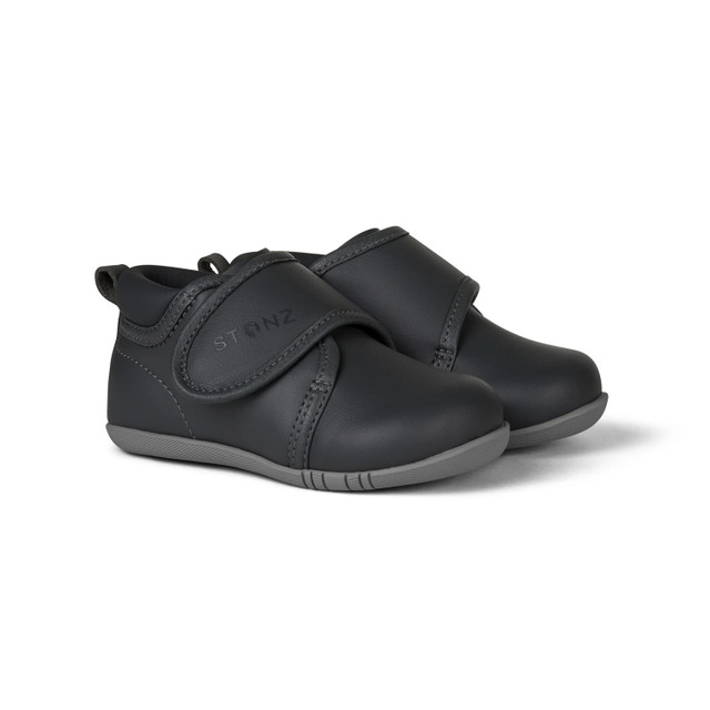 Stonz Cruiser Dressy Baby Shoe - Black Stonz Cruiser Dressy Baby Shoe - Black