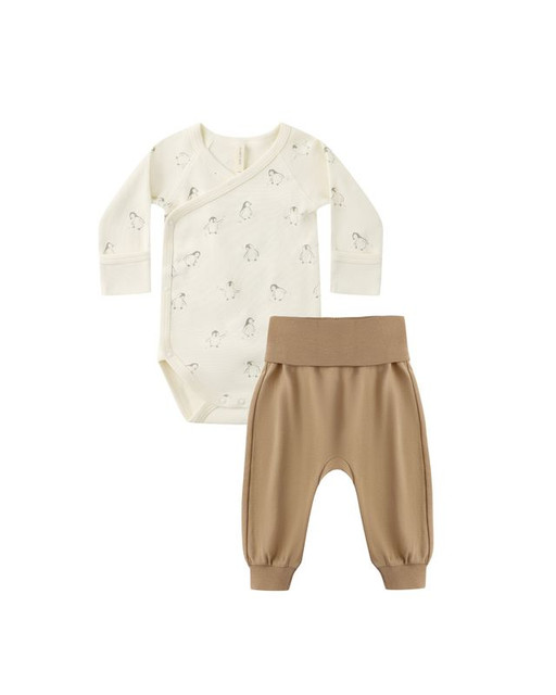 Quincy Mae Side Snap Bodysuit + Pant Set - Penguins Quincy Mae Side Snap Bodysuit + Pant Set - Penguins