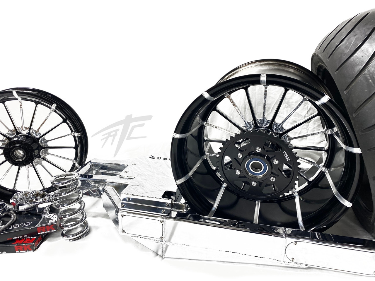 300 CHROME FAT TIRE KIT BLACK CONTRAST INFIDEL WHEEL 06-11