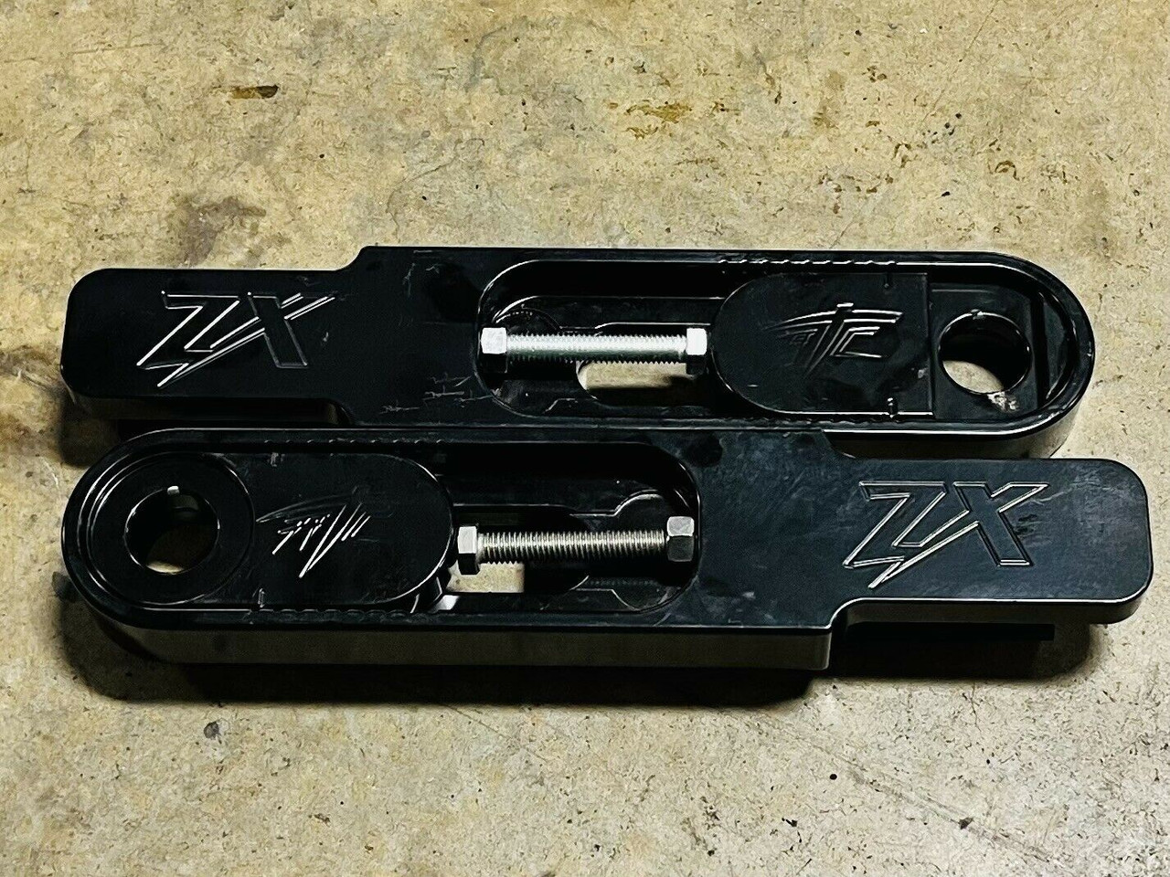 アクセサリー 369 ZX14 SWINGARM EXTENSIONS 3-9