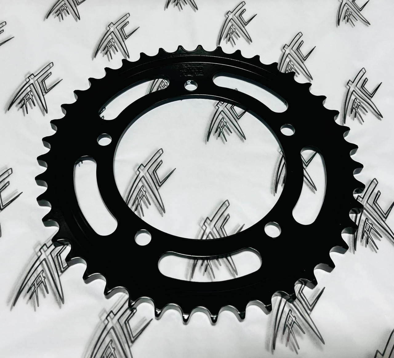 OEM SUZUKI 530 43T BLACK REAR STEEL SPROCKET 2022-2024 SUZUKI