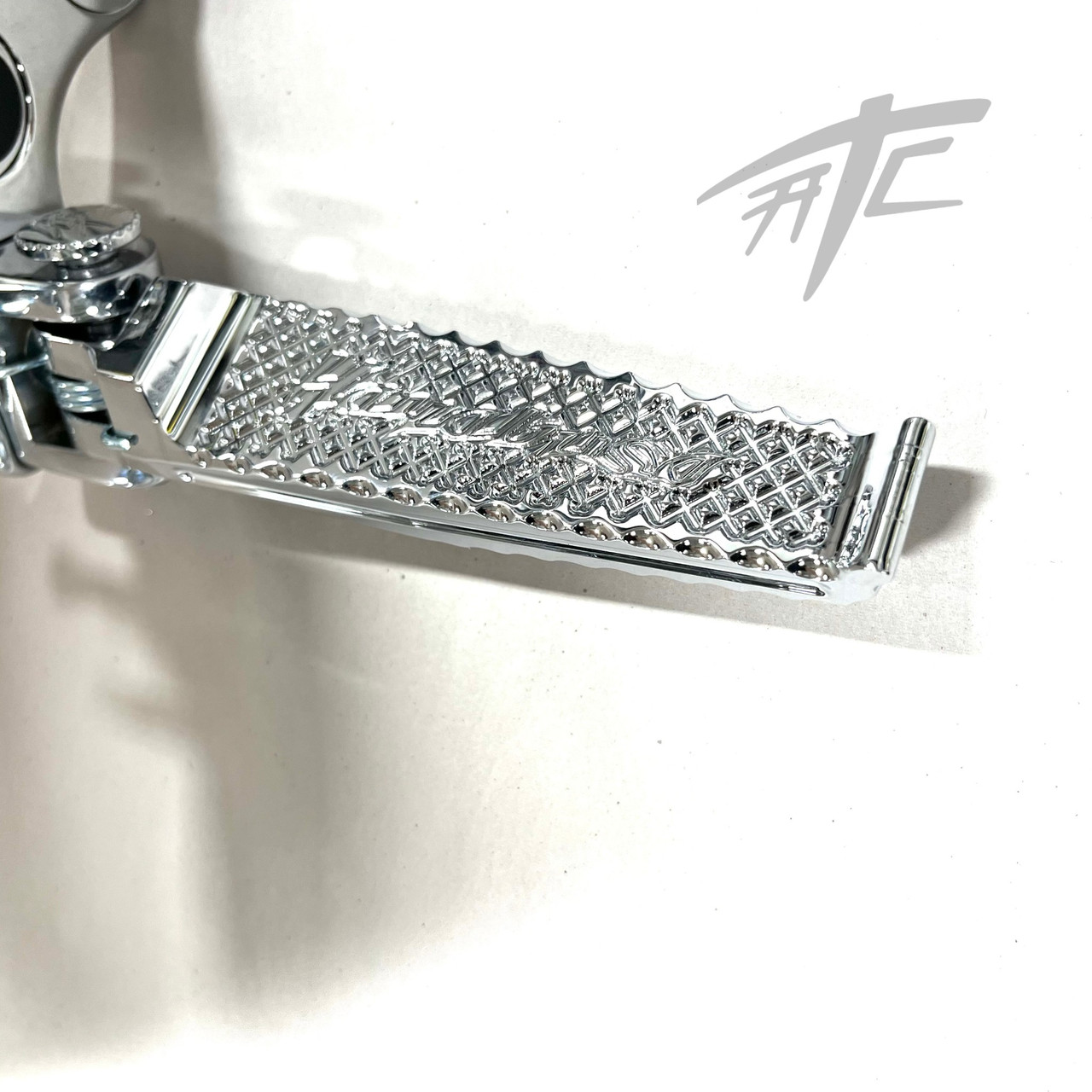 HAYABUSA CHROME KANJI FOOT PEGS, BRACKETS, & PEG PINS 20222024 SUZUKI