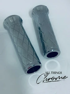 CHROME GRIPS WITH DIAMOND PATTERN FOR ALL SUZUKI GSXR 1000