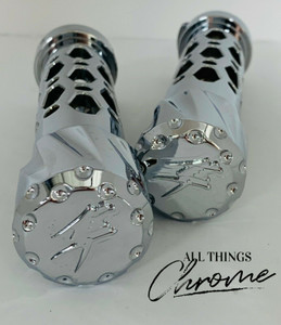 HAYABUSA CHROME DIAMOND CUT W/ HOLES KANJI GRIPS FOR 1999-2007 SUZUKI HAYABUSA