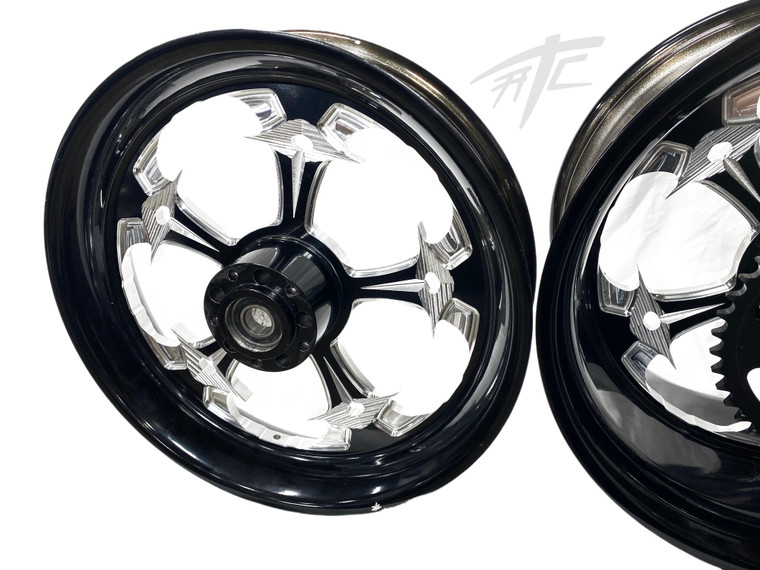 。。。 360 FAT TIRE BLACK CONTRAST ST FIGHTER WHEELS 06-11 KAWASAKI
