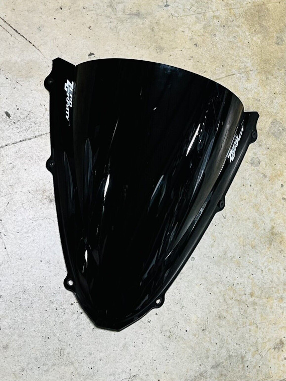 oby ZERO GRAVITY WINDSCREEN BLACK WITH CUSTOM GREEN INSIDE KAWASAKI