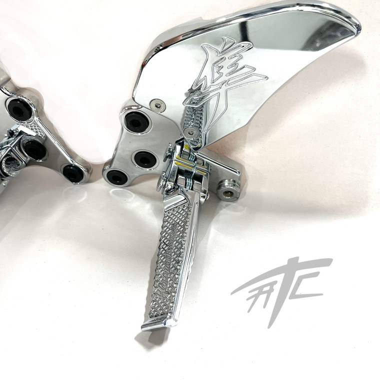 HAYABUSA CHROME KANJI FOOT PEGS, BRACKETS, & PEG PINS 20222024 SUZUKI