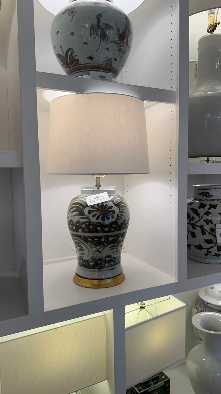 Small Brown Silla Flower Porcelain Temple Jar Lamp Gold Base