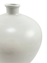 Glaze White Lidded Plum Vase