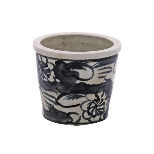 Black SIlla Orchild Pot Twisted Flower