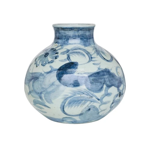 Barclay Butera Couture Blue & White ..Porcelain Apple Jar Silla Flower