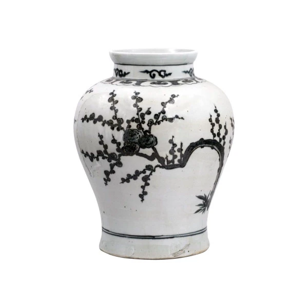 Yuan Blue and White Plum Jar