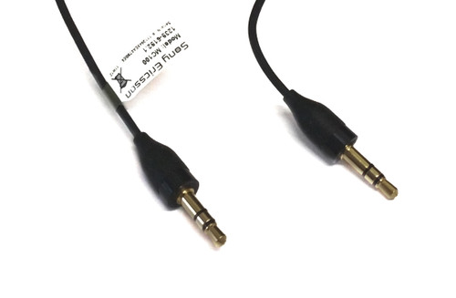 Sony Ericsson Car Audio Auxiliary Cable 3.5mm Jack - 3 ft long