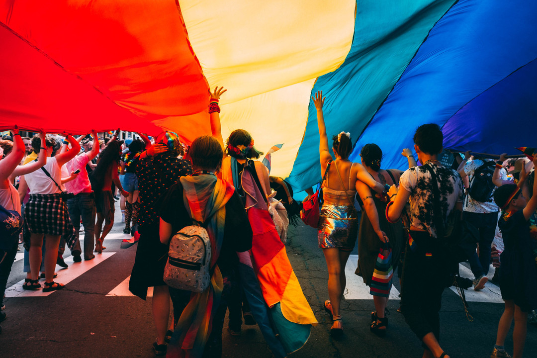 Vaping and the LGBTQ+ Community: Insights and Experiences